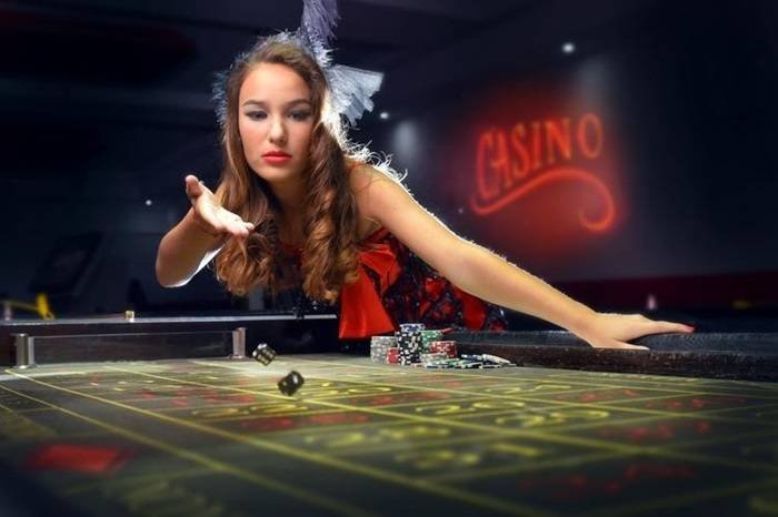 ichancu အားကစားလောင်းကစား Sportsbook ၌ Football ပွဲစဥ် Live Odds ကို MMK ဖြင့် လောင်းကစားနေသောမြင်ကွင်း